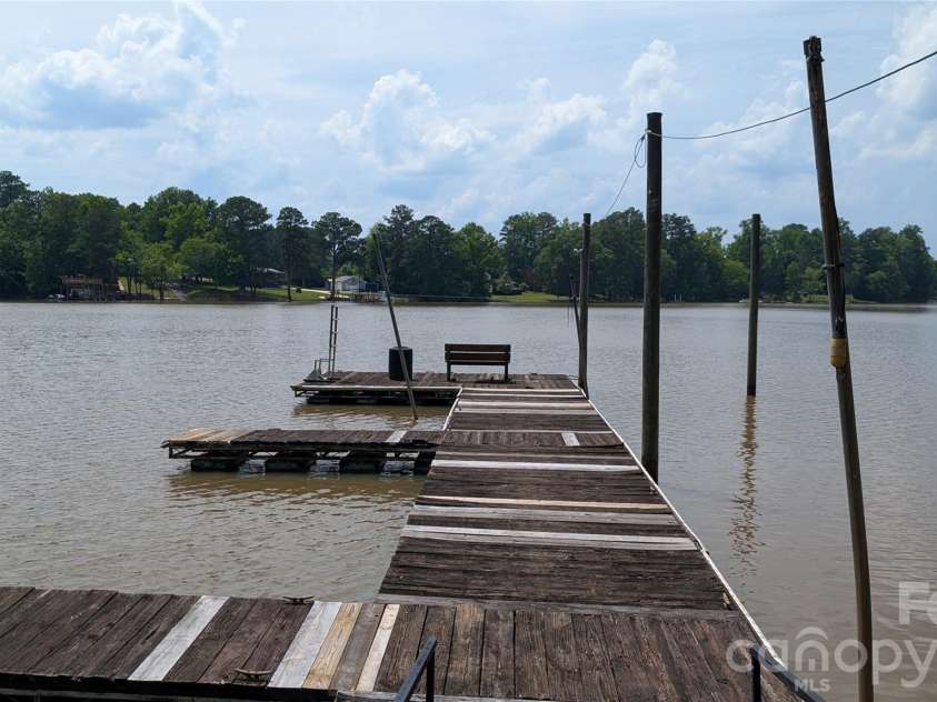 300 Valley 1 Drive, Winnsboro, SC 29180.  MLS# CAR4393095, YatesRealty ID 29821. 