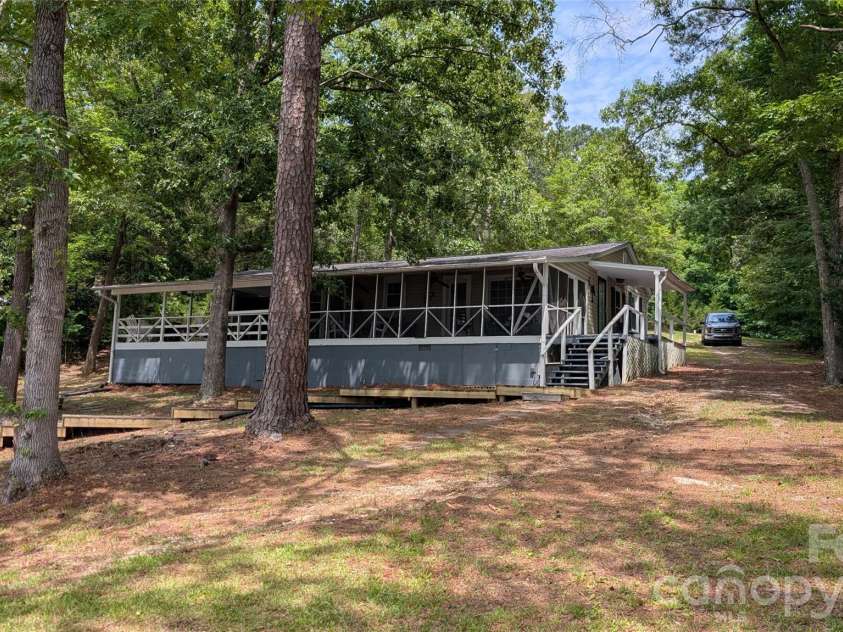 300 Valley 1 Drive, Winnsboro, SC 29180.  MLS# CAR4393095, YatesRealty ID 29821. 