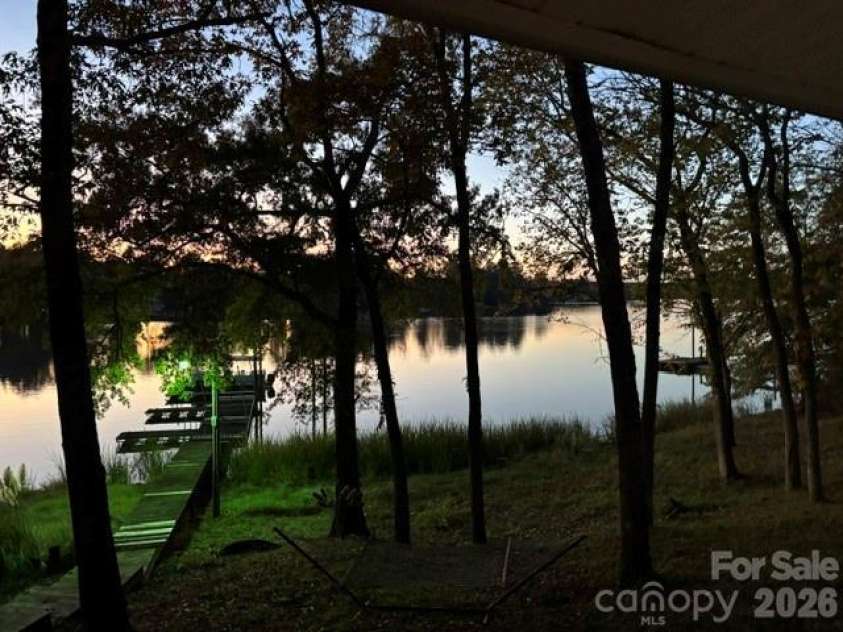300 Valley 1 Drive, Winnsboro, SC 29180.  MLS# CAR4393095, YatesRealty ID 29821. 