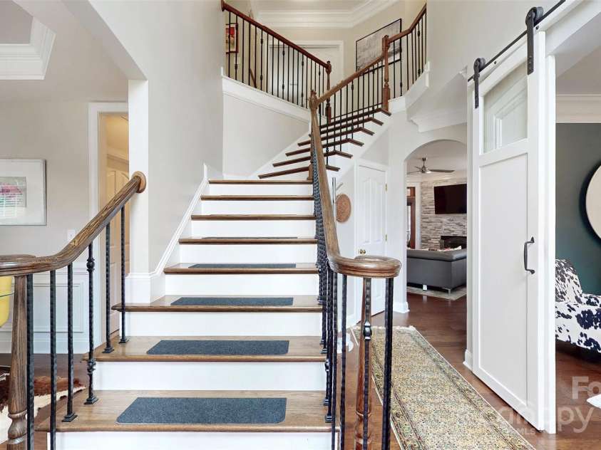 9014 Cardinal Ridge Court, Charlotte, NC 28270.  MLS# CAR4288256, YatesRealty ID 29822. 