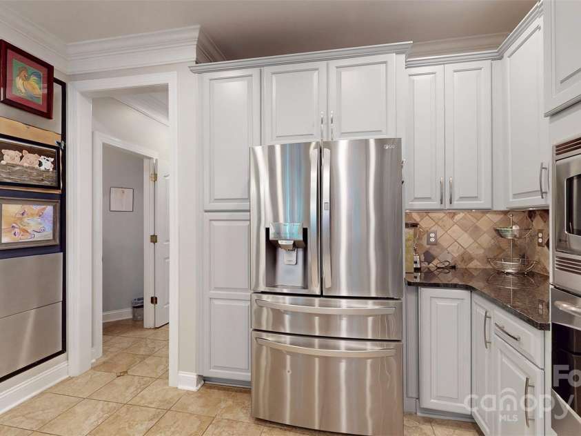 9014 Cardinal Ridge Court, Charlotte, NC 28270.  MLS# CAR4288256, YatesRealty ID 29822. 