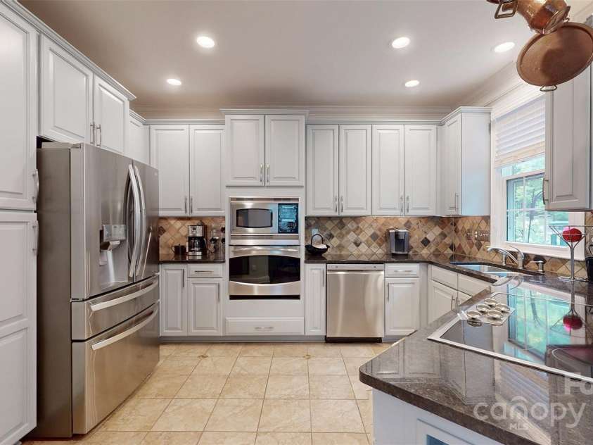 9014 Cardinal Ridge Court, Charlotte, NC 28270.  MLS# CAR4288256, YatesRealty ID 29822. 