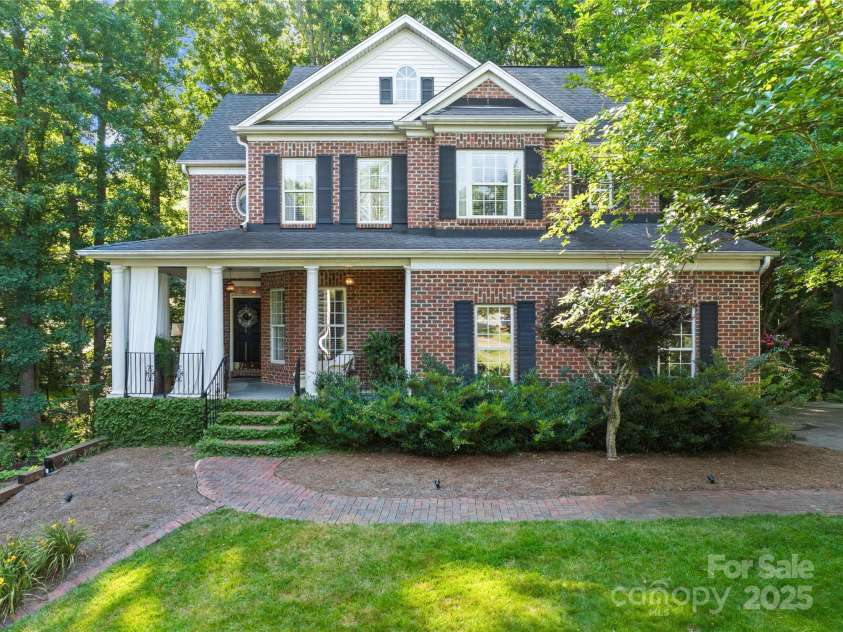 20601 Autumn Breeze Court, Cornelius, NC 28031.  MLS# CAR4284173, YatesRealty ID 29825. 20601 Autumn Breeze Crt