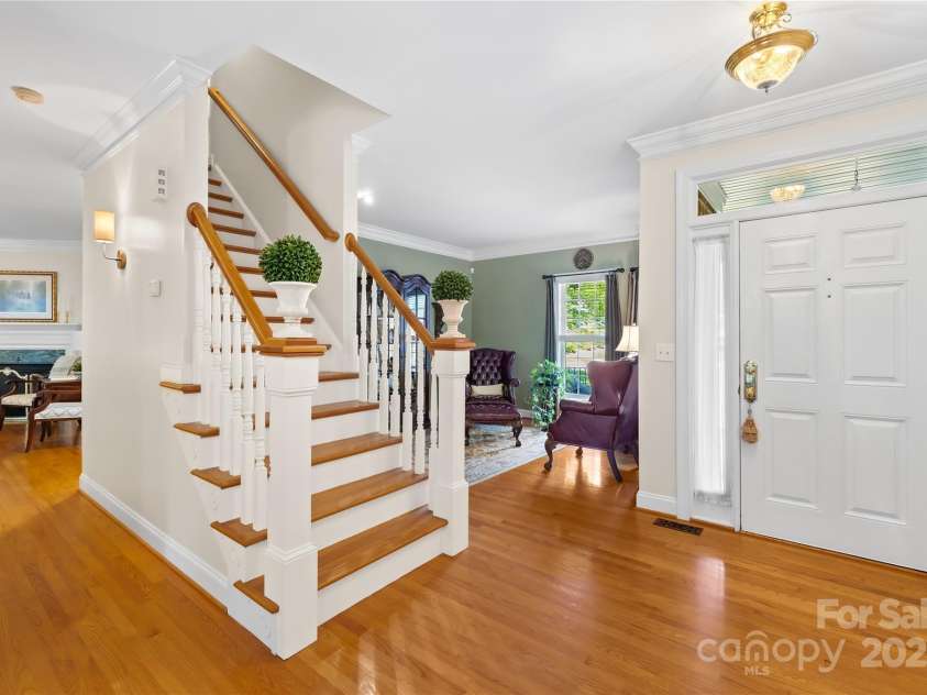 20601 Autumn Breeze Court, Cornelius, NC 28031.  MLS# CAR4284173, YatesRealty ID 29825. Entrance