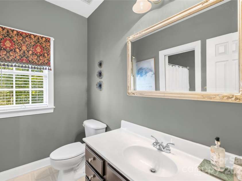 20601 Autumn Breeze Court, Cornelius, NC 28031.  MLS# CAR4284173, YatesRealty ID 29825. Second Full Bath Upper Level
