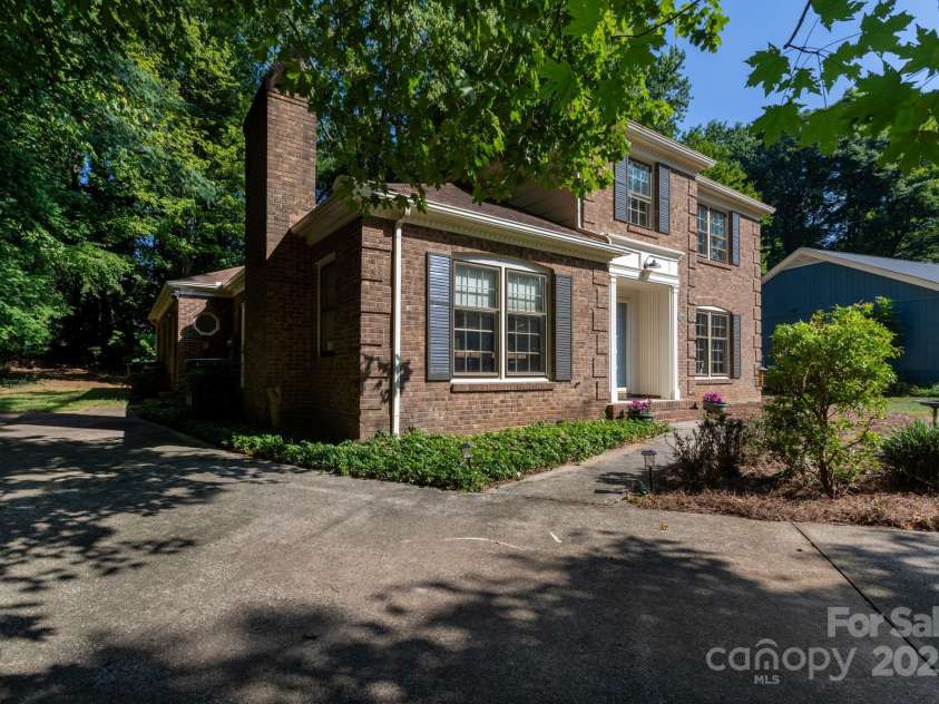 1336 Rock Point Road, Charlotte, NC 28270.  MLS# CAR4286837, YatesRealty ID 29826. 