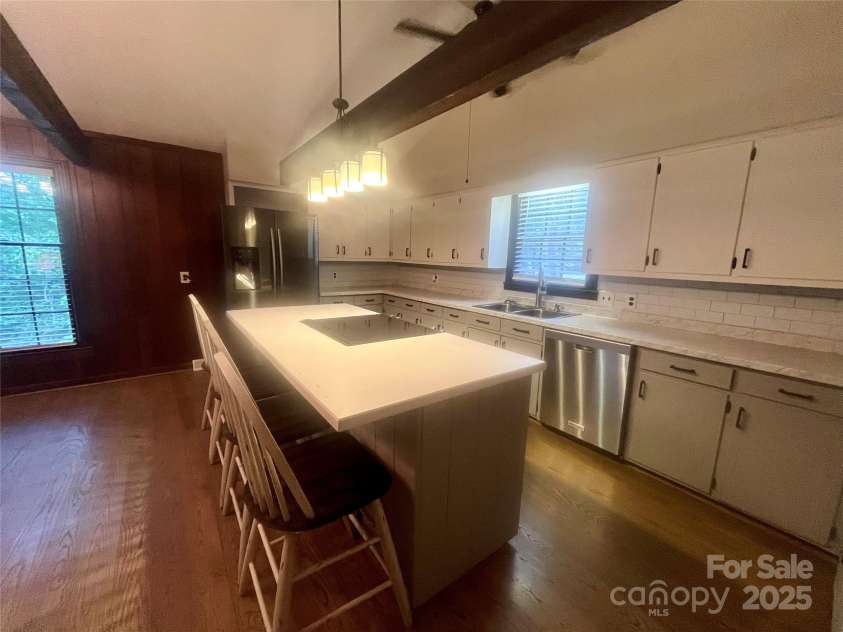 278 Forest Park Drive, Denton, NC 27239.  MLS# CAR4286338, YatesRealty ID 29827. 