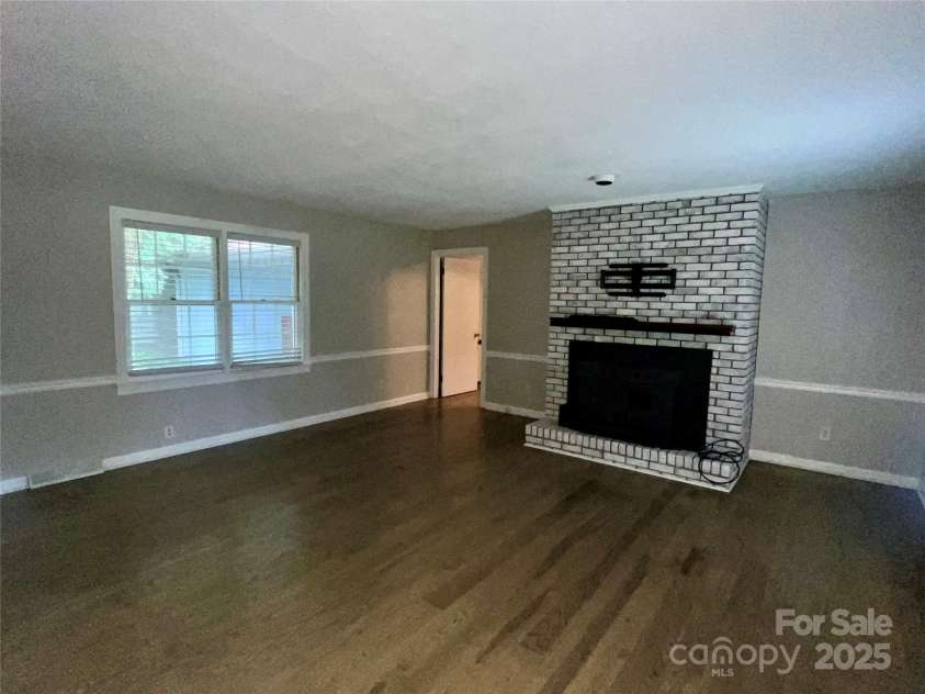 278 Forest Park Drive, Denton, NC 27239.  MLS# CAR4286338, YatesRealty ID 29827. 