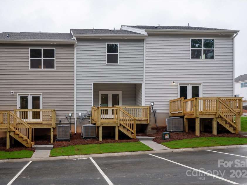 1326 Principal Featherstone Avenue, Gastonia, NC 28052.  MLS# CAR4287943, YatesRealty ID 29829. 