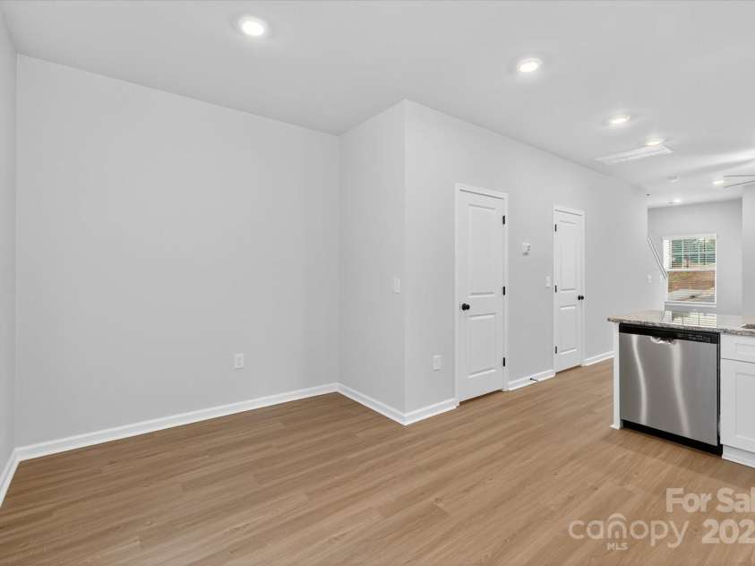 1326 Principal Featherstone Avenue, Gastonia, NC 28052.  MLS# CAR4287943, YatesRealty ID 29829. 