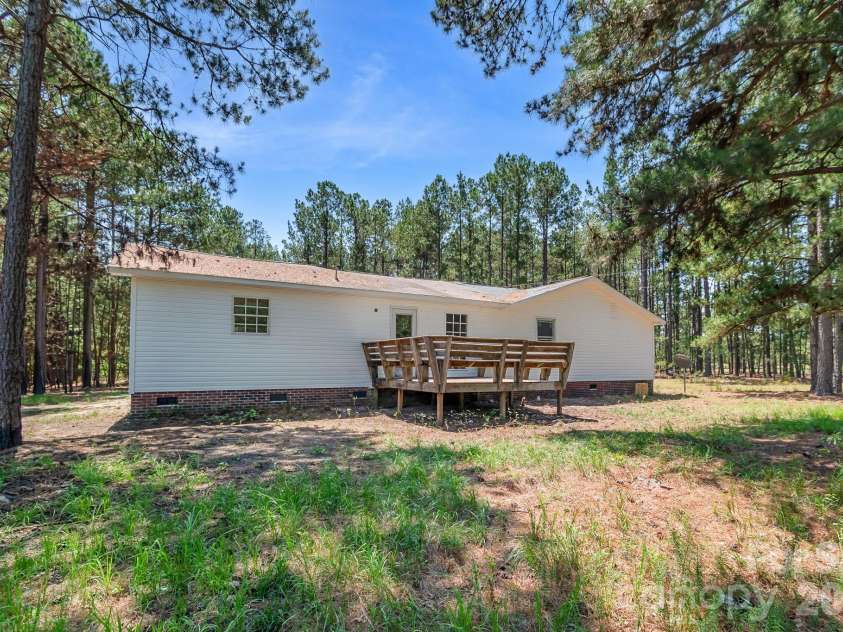 696 A Oak Ridge Church Road, Kershaw, SC 29067.  MLS# CAR4391218, YatesRealty ID 29829. 
