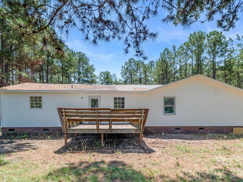 696 A Oak Ridge Church Road, Kershaw, SC 29067.  MLS# CAR4391218, YatesRealty ID 29829. 