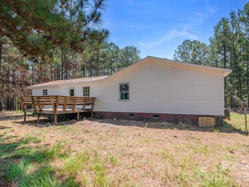 696 A Oak Ridge Church Road, Kershaw, SC 29067.  MLS# CAR4391218, YatesRealty ID 29829. 