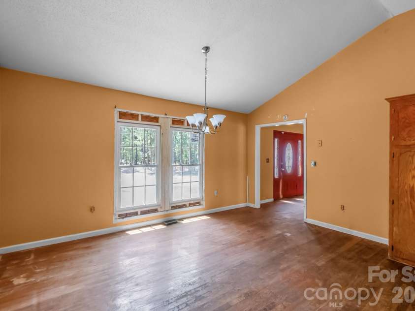 696 A Oak Ridge Church Road, Kershaw, SC 29067.  MLS# CAR4391218, YatesRealty ID 29829. 