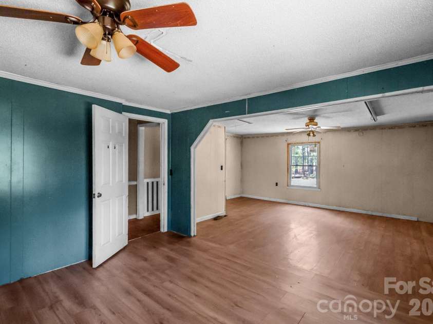696 A Oak Ridge Church Road, Kershaw, SC 29067.  MLS# CAR4391218, YatesRealty ID 29829. 