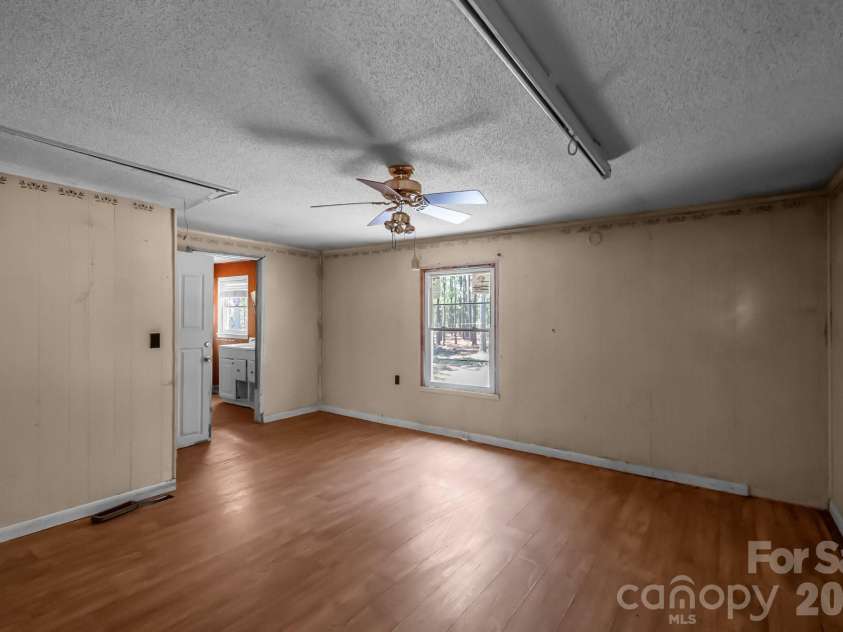 696 A Oak Ridge Church Road, Kershaw, SC 29067.  MLS# CAR4391218, YatesRealty ID 29829. 