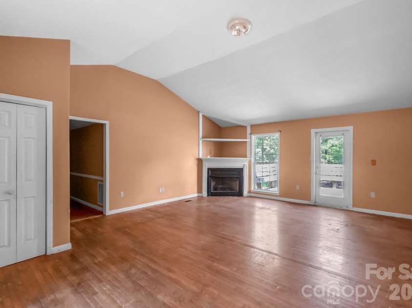 696 A Oak Ridge Church Road, Kershaw, SC 29067.  MLS# CAR4391218, YatesRealty ID 29829. 