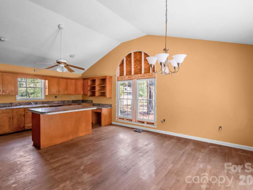696 A Oak Ridge Church Road, Kershaw, SC 29067.  MLS# CAR4391218, YatesRealty ID 29829. 