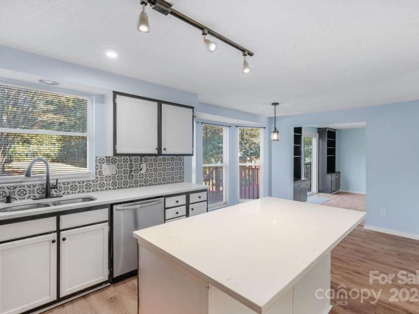 12006 Woodside Falls Road, Pineville, NC 28134.  MLS# CAR4200244, YatesRealty ID 2983. 