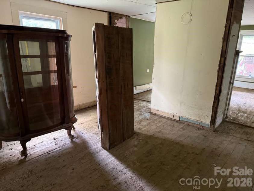 166 Old Helton School Road, Lansing, NC 28643.  MLS# CAR4333669, YatesRealty ID 2983. 