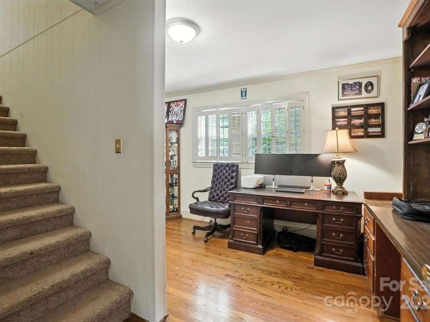 307 Dogwood Drive, Mount Holly, NC 28120.  MLS# CAR4273182, YatesRealty ID 29831. 