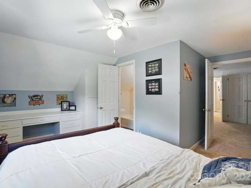 307 Dogwood Drive, Mount Holly, NC 28120.  MLS# CAR4273182, YatesRealty ID 29831. 