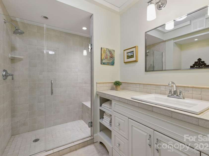 21 Rhododendron Road, Black Mountain, NC 28711.  MLS# CAR4266753, YatesRealty ID 29832. Full Bathr~ basement