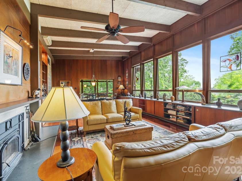 21 Rhododendron Road, Black Mountain, NC 28711.  MLS# CAR4266753, YatesRealty ID 29832. Living Room