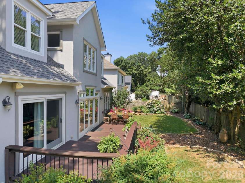 19608 Galleon View, Cornelius, NC 28031.  MLS# CAR4388551, YatesRealty ID 29835. 