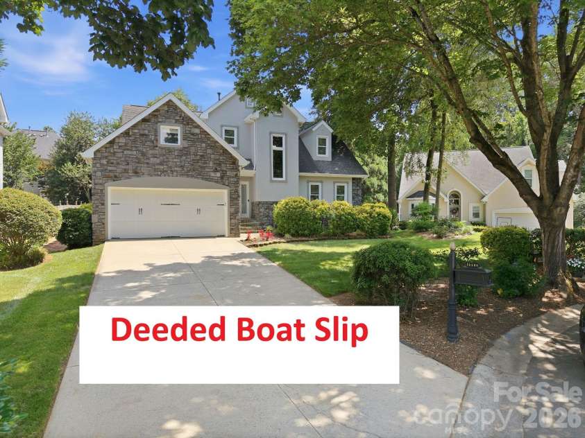 19608 Galleon View, Cornelius, NC 28031.  MLS# CAR4388551, YatesRealty ID 29835. 