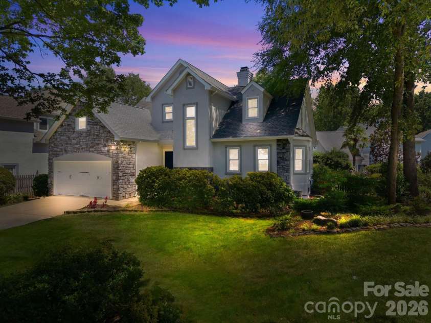 19608 Galleon View, Cornelius, NC 28031.  MLS# CAR4388551, YatesRealty ID 29835. 
