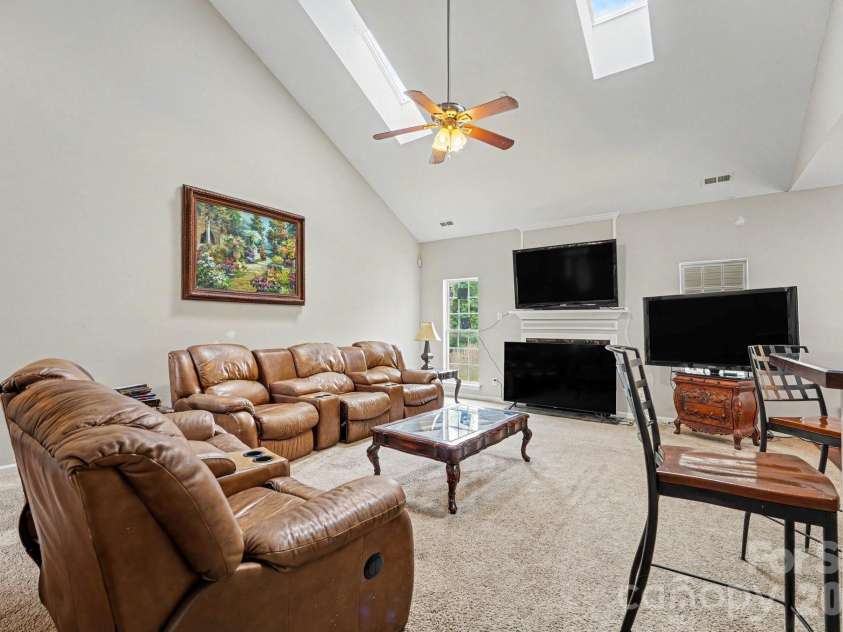 110 Sandreed Drive, Mooresville, NC 28117.  MLS# CAR4393168, YatesRealty ID 29836. 