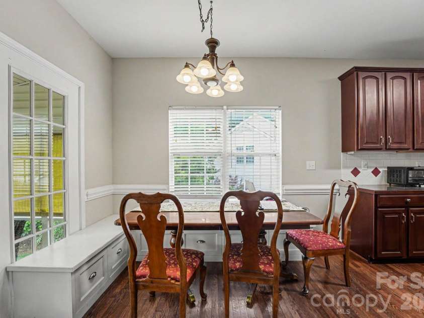 110 Sandreed Drive, Mooresville, NC 28117.  MLS# CAR4393168, YatesRealty ID 29836. 