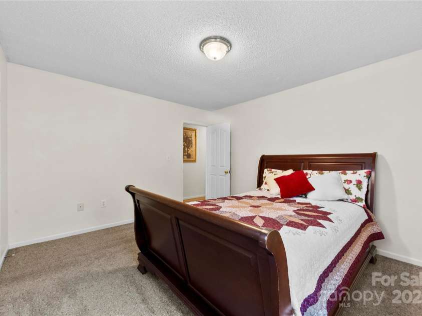 15263 Eric Kyle Drive, Huntersville, NC 28078.  MLS# CAR4278943, YatesRealty ID 29836. Bedroom #3