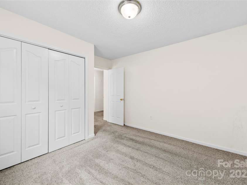 15263 Eric Kyle Drive, Huntersville, NC 28078.  MLS# CAR4321489, YatesRealty ID 29836. 