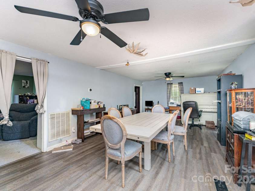 1015 Mclain Road, Kannapolis, NC 28083.  MLS# CAR4278080, YatesRealty ID 29837. 