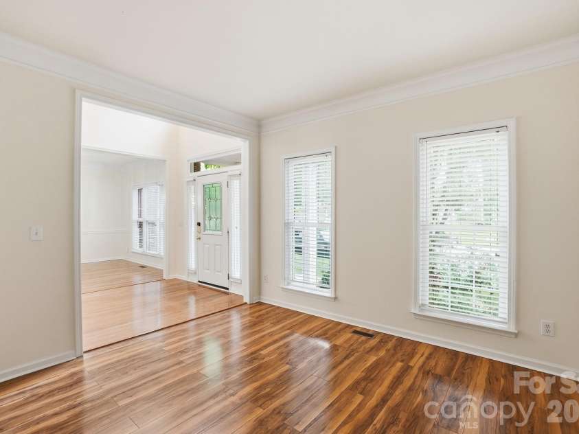 2940 Shady Reach Lane, Charlotte, NC 28214.  MLS# CAR4391013, YatesRealty ID 29837. 