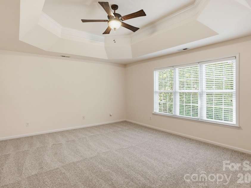 2940 Shady Reach Lane, Charlotte, NC 28214.  MLS# CAR4391013, YatesRealty ID 29837. 