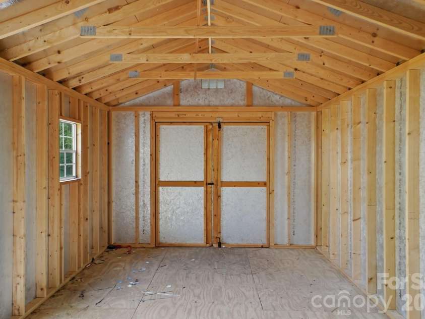 2940 Shady Reach Lane, Charlotte, NC 28214.  MLS# CAR4391013, YatesRealty ID 29837. 