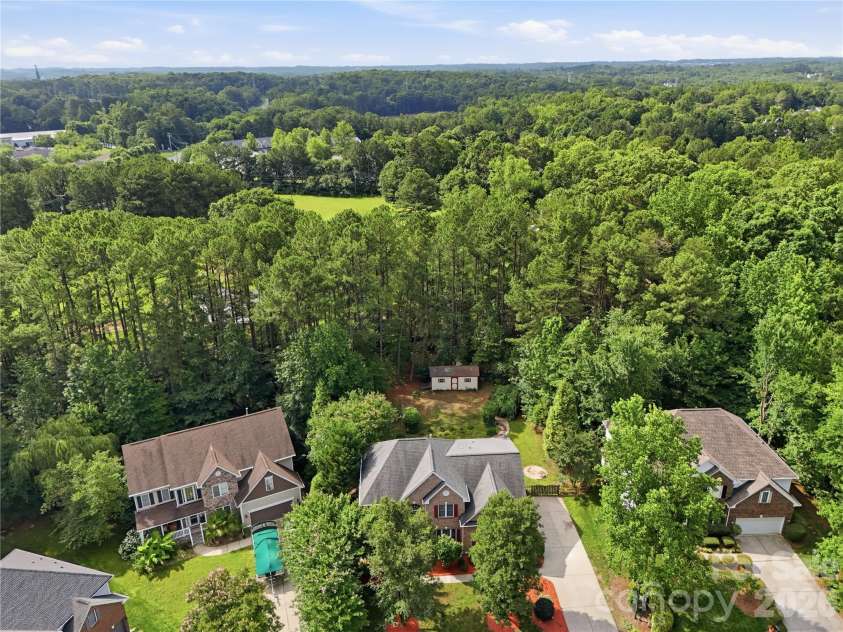 2940 Shady Reach Lane, Charlotte, NC 28214.  MLS# CAR4391013, YatesRealty ID 29837. 