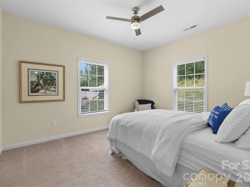 645 Riverside Drive, Lexington, NC 27292.  MLS# CAR4393067, YatesRealty ID 29838. 