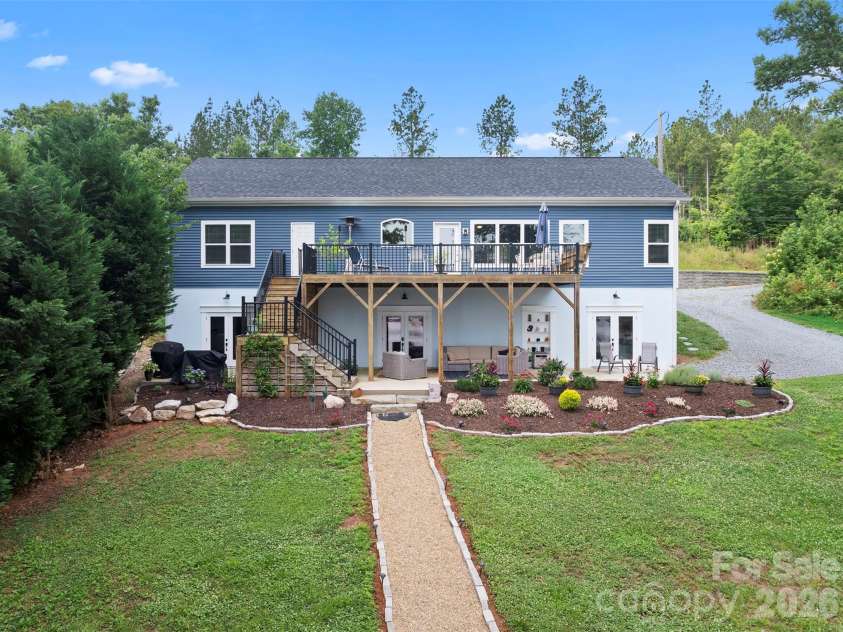 645 Riverside Drive, Lexington, NC 27292.  MLS# CAR4393067, YatesRealty ID 29838. 
