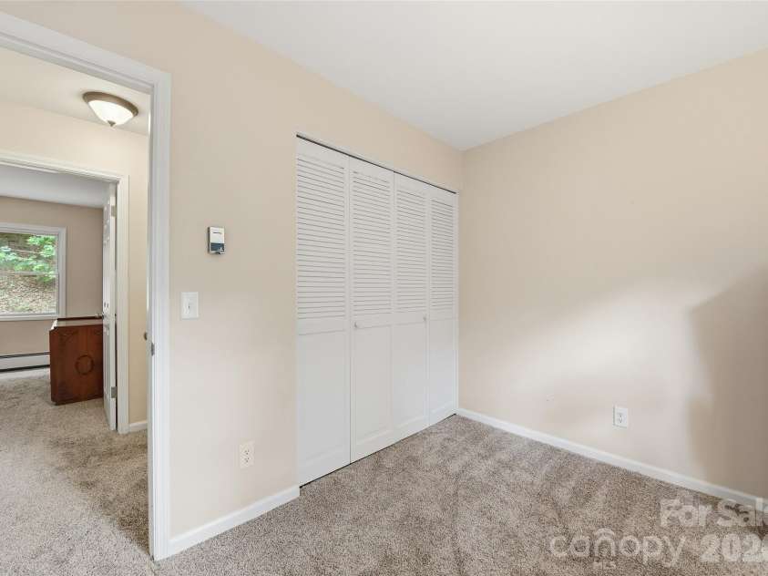 1296 Country Club Drive, Cullowhee, NC 28723.  MLS# CAR4393175, YatesRealty ID 29839. 