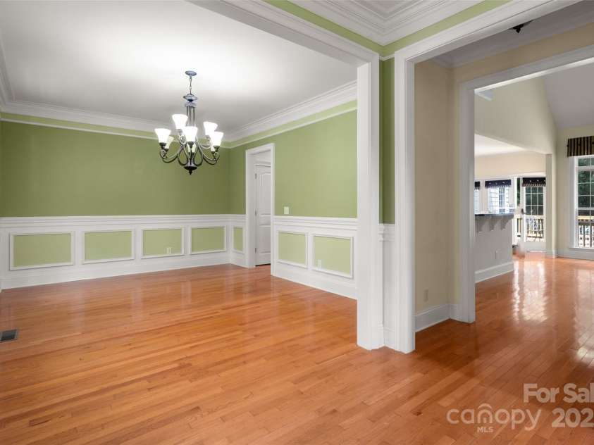 19800 Wooden Tee Drive, Davidson, NC 28036.  MLS# CAR4286937, YatesRealty ID 29839. 