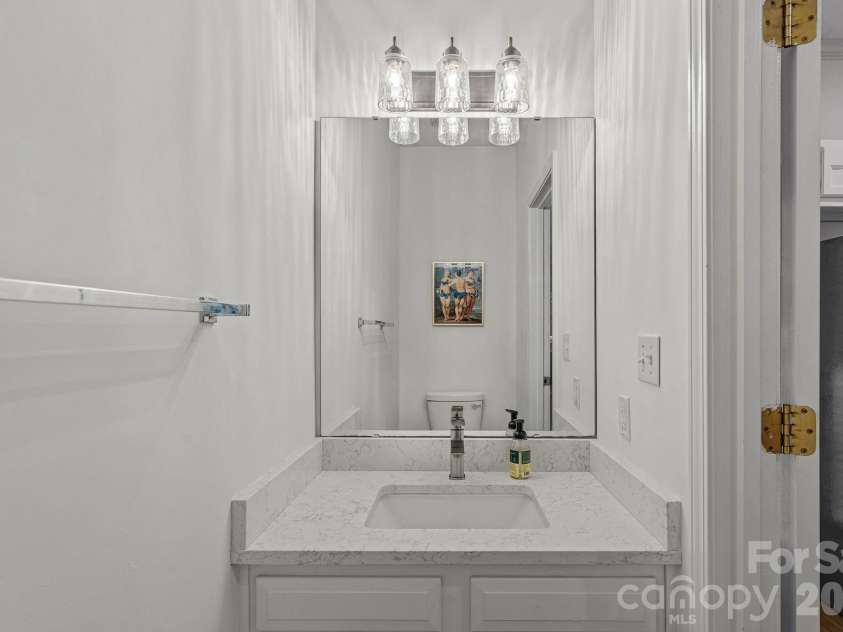 222 Torrence Street, Charlotte, NC 28204.  MLS# CAR4398634, YatesRealty ID 2984. 