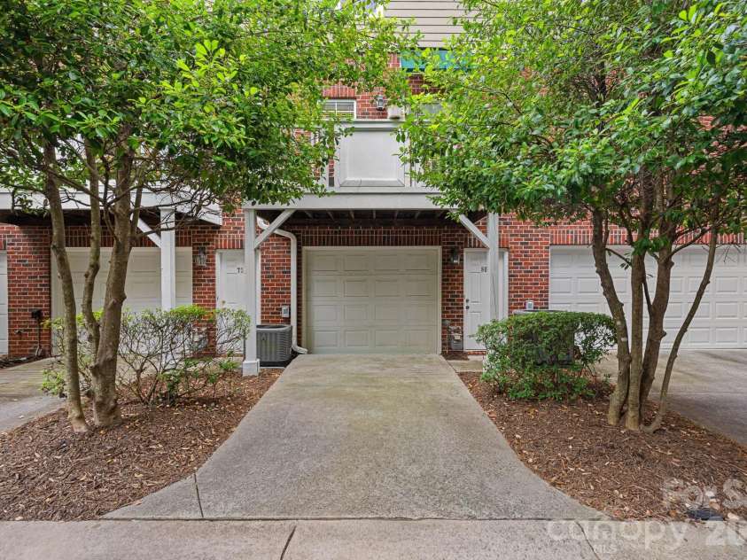 222 Torrence Street, Charlotte, NC 28204.  MLS# CAR4398634, YatesRealty ID 2984. 