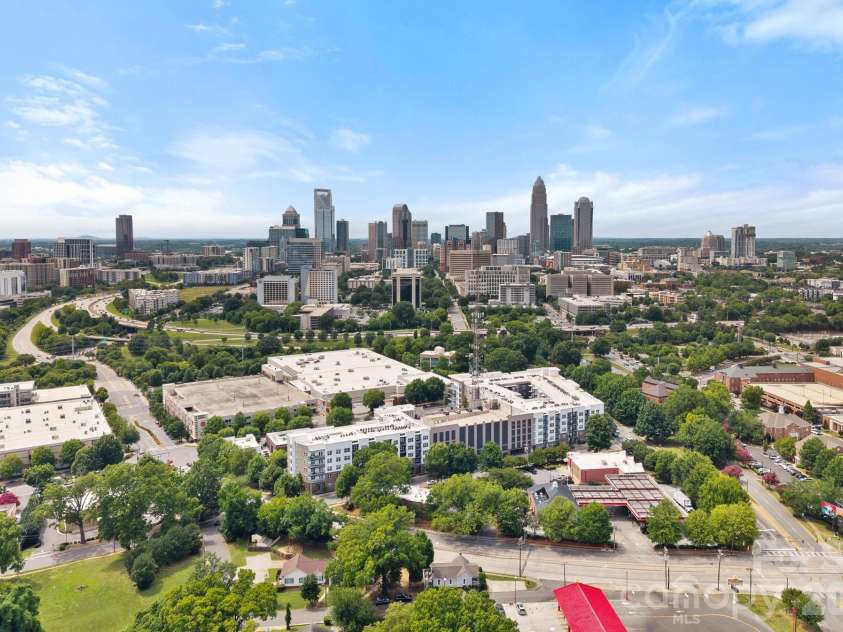 222 Torrence Street, Charlotte, NC 28204.  MLS# CAR4398634, YatesRealty ID 2984. 