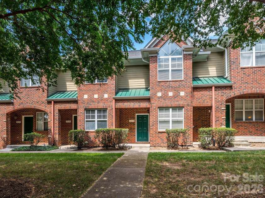 222 Torrence Street, Charlotte, NC 28204.  MLS# CAR4416207, YatesRealty ID 2984. 