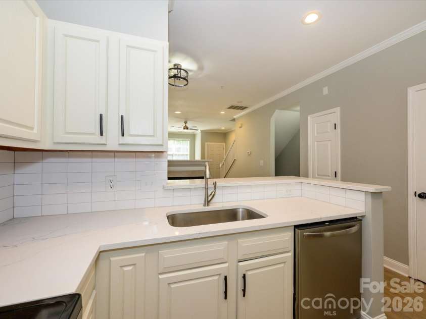 222 Torrence Street, Charlotte, NC 28204.  MLS# CAR4416207, YatesRealty ID 2984. 