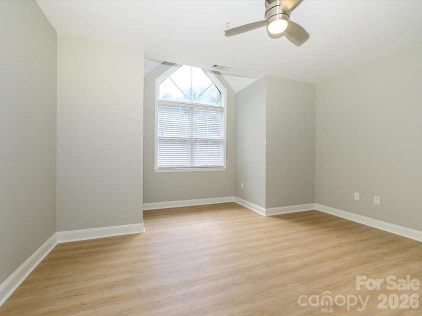 222 Torrence Street, Charlotte, NC 28204.  MLS# CAR4416207, YatesRealty ID 2984. 